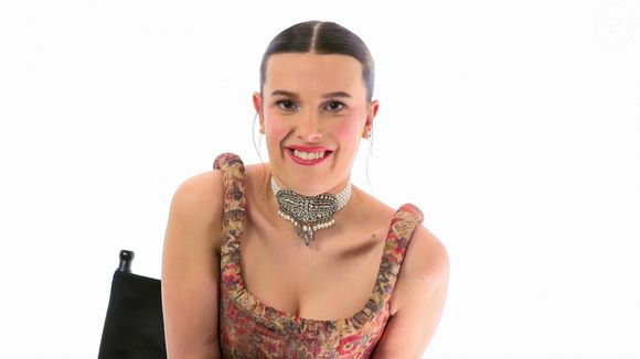 Millie Bobby Brown s’interviewe elle-même. Lors de la promotion de The Electric State, Millie Bobby Brown se met en scène interviewer elle-même, répondant à des questions sur son mariage, ses vacances pendant le tournage de Stranger Things, son rôle de tante, et bien plus encore le 17 mars 2025

Photo : Backgrid UK/ Bestimage