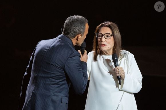 Nikos Aliagas, Nana Mouskouri reçoivent une Victoire d'honneur lors de la 41ème cérémonie des Victoires de la Musique à La Seine Musicale le 13 février 2026 à Boulogne-Billancourt, France. Photo de Nasser Berzane/ABACAPRESS.COM