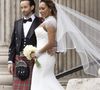 Démasquées lors du même prime, le 28 avril 2023, la première se cachait sous le costume du Phénix, tandis que la seconde portait celui du Soleil.

Mariage de Mel B (Melanie Brown) et Rory McPhee à la cathédrale St Paul à Londres, le 5 juillet 2025. Parmi les invités, nous avons pu remarquer la présence de D.Lowe et son compagnon J.Saul, C.Delevingne, E.Bunton, et les parents de V.Beckham. Les enfants de Melanie Brown, Phoenix Chi, Madison et Angel Iris, étaient également présents. Mirrorpix / Bestimage