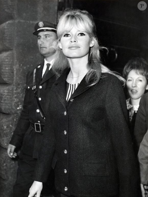 1er avril 1963 - Rome, Italie - Brigitte Bardot. (Crédit photo : Keystone USA Collection / Bestimage)