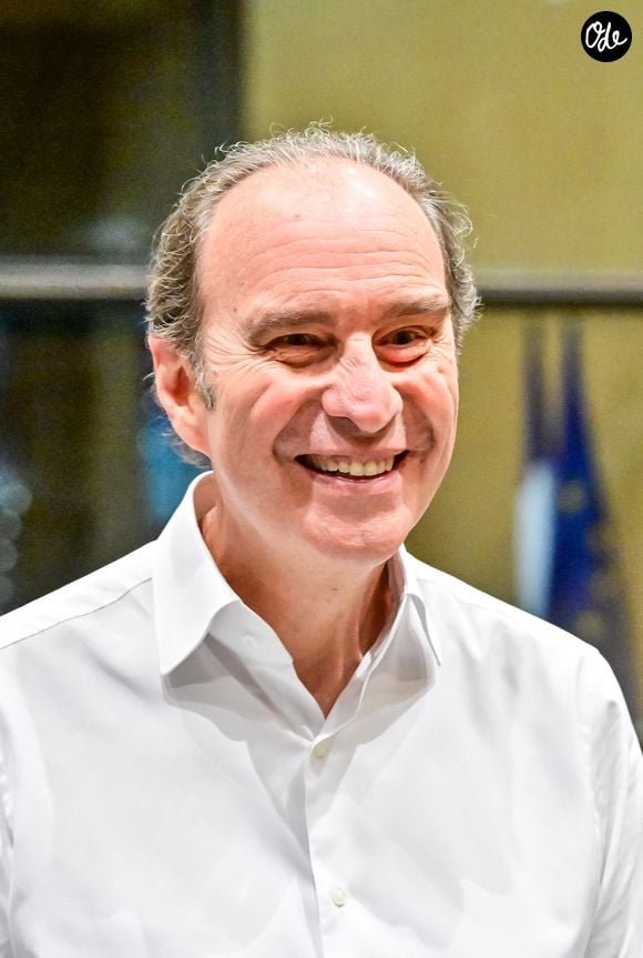 Xavier Niel, fondateur d'Iliad et de Free, actionnaire du groupe de production audiovisuelle Mediawan, lors d'une audition devant la Commission d'enquête sur la neutralité, le fonctionnement et le financement de l'audiovisuel public à l'Assemblée nationale à Paris, France, le 2 avril 2026. © Christian Liewig/Bestimage