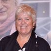 Mimie Mathy en fauteuil roulant : depuis qu’elle ne peut plus marcher, elle a trouvé un “nouvel équilibre de couple” avec son mari Benoist à Vaison-la-Romaine