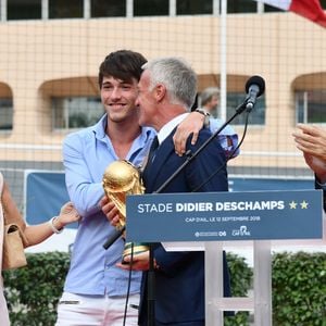 Claude, Dylan, Didier Deschamps et Xavier Beck, le maire de Cap d'Ail, durant l'inauguration du Stade de football Didier Deschamps à Cap d'Ail le 12 septembre 2018. © Bruno Bebert / Bestimage