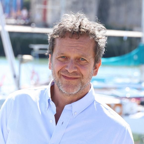 Jonathan Zaccai - Photocall de la série "La tribu" lors de la 25ème édition du Festival de la fiction de la Rochelle, le 14 septembre 2023.
© Denis Guignebourg / Bestimage