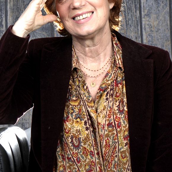 Des confidences venant de son interview avec Jordan de Luxe

Portrait de Véronique Genest lors de l'enregistrement de l'émission "Chez Jordan" à Paris le 11 avril 2022. © Cédric Perrin / Bestimage