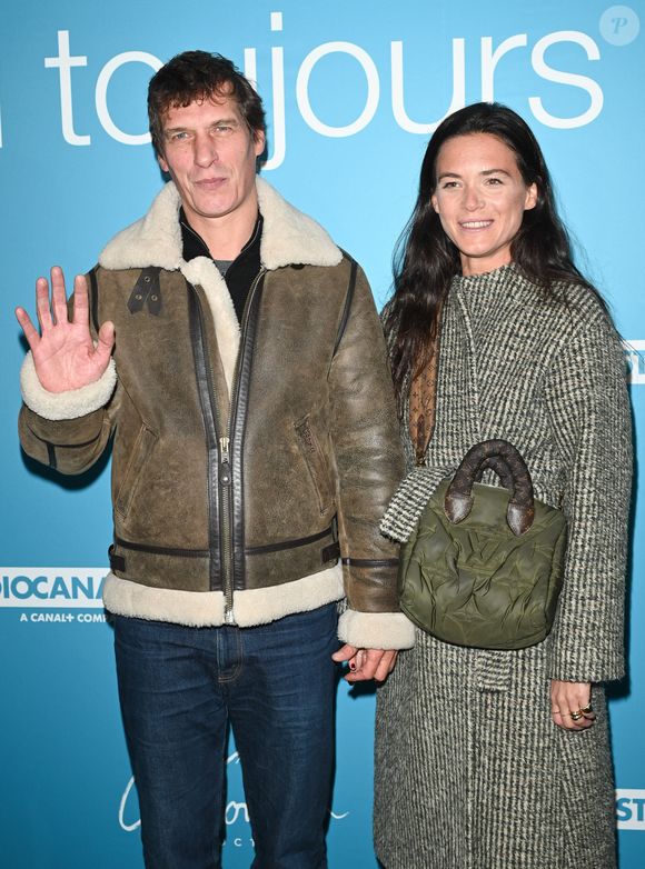 Cédric Jimenez et Capucine Martin lors de l'avant-première du film Je verrai toujours vos visages au cinéma UGC Normandie à Paris le 14 mars 2023.

© Coadic Guirec / Bestimage