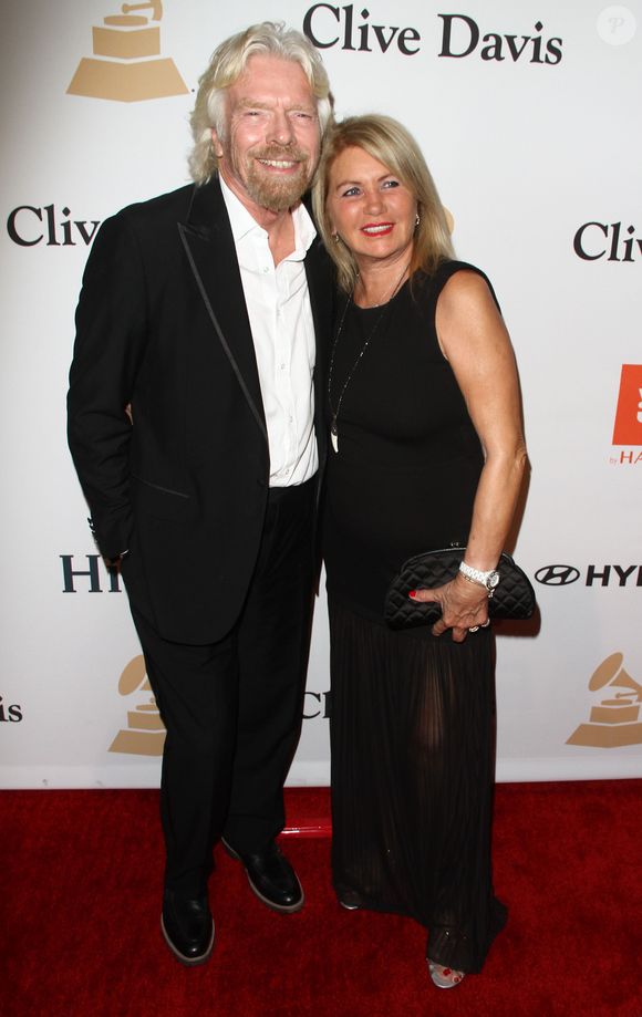 Le milliardaire a rendu un vibrant hommage à sa défunte femme

Richard Branson et sa femme Joan Templeman - Soirée de Gala Clive Davis Pre-Grammy à l'hôtel Hilton de Beverly Hills le 14 février 2016.
© FAMEFLYNET / BESTIMAGE