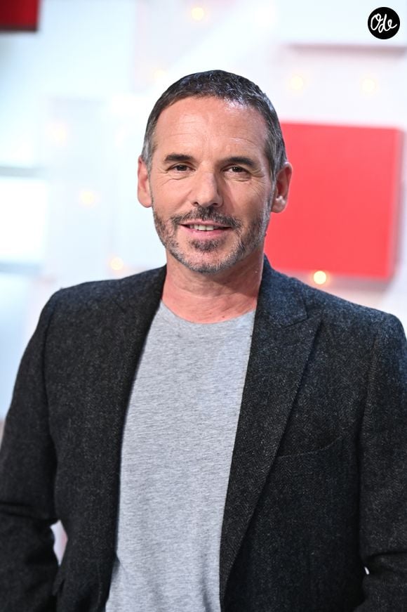 L'ancien héros de la série "Un si grand soleil" y interprétera Arno Iragui, un veuf père de jumeaux.

Jérémy Banster lors de l'enregistrement de l'émission "Vivement Dimanche" au Studio Gabriel à Paris, présentée par M.Drucker et diffusée le 5 mai sur France 3, le 29 avril 2024.

© Guillaume Gaffiot / Bestimage