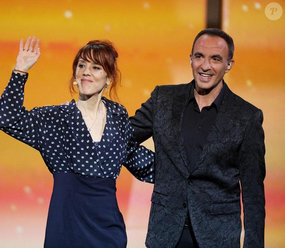 Exclusif - La chanteuse Zaz (Isabelle Geffroy), Nikos Aliagas - Enregistrement de l'émission "La Chanson secrète 11" à Paris, diffusée le 24 juin sur TF1. Le 15 janvier 2022
© Jacovides-Moreau / Bestimage