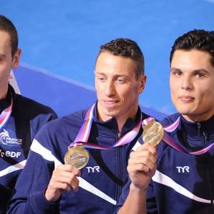 Jeremy Stravius, Frederick Bousquet (papillon), Florent Manaudou (nage libre) et Giacomo Perez Dortona (brasse) remportent le relais 4x50 m 4 nages messieurs lors du 1er Jour des Championnats d' Europe de Natation a Chartres le 22 novembre 2012. Agence / Bestimage