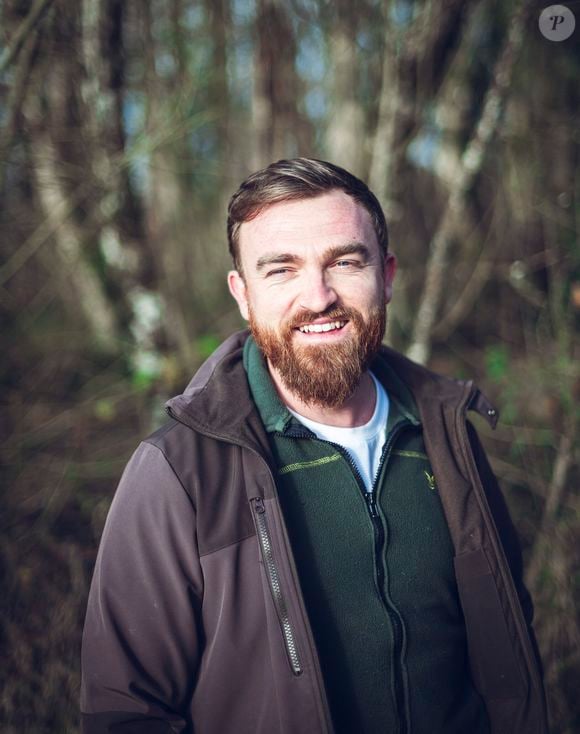 Ou encore Jean-Baptiste

Jean-Baptiste, candidat de "L'amour est dans le pré 2025", sur M6