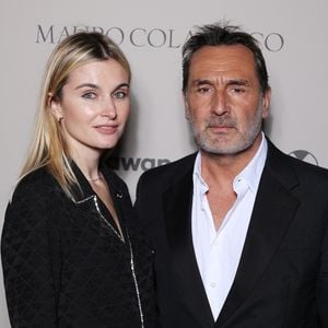 Sur une vidéo relayée par Paris Match, on la découvre en train de danser avec Gilles Lellouche, de chanter le titre "Happy Birthday" et de prendre affectueusement son amie dans les bras

Exclusif - Gilles Lellouche et Alizee Guinochet lors de la soirée anniversaire des 25 ans de la Terrasse de Albane pendant le 79ème Festival International du Film de Cannes, France, le 15 mai 2026. © Denis Guignebourg/Bestimage