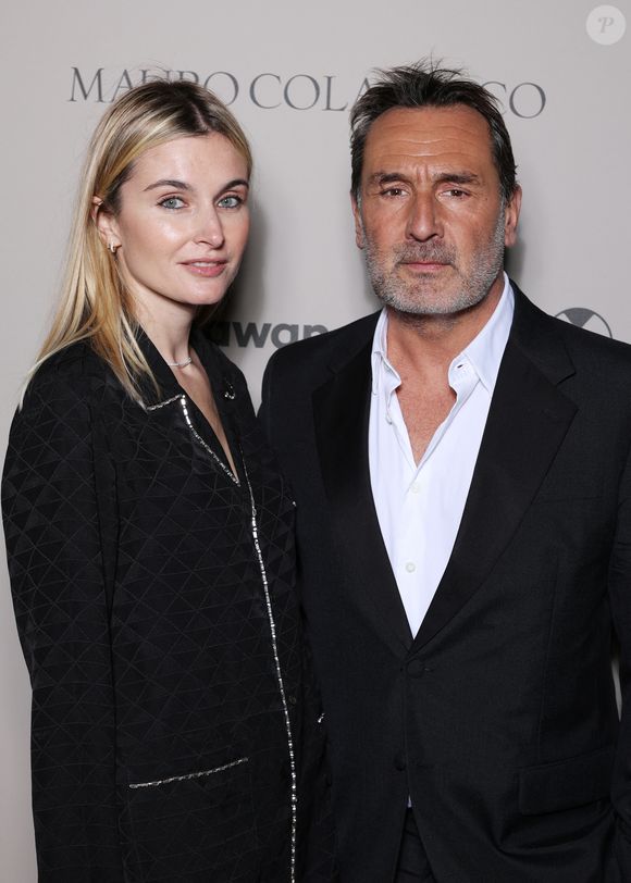 Sur une vidéo relayée par Paris Match, on la découvre en train de danser avec Gilles Lellouche, de chanter le titre "Happy Birthday" et de prendre affectueusement son amie dans les bras

Exclusif - Gilles Lellouche et Alizee Guinochet lors de la soirée anniversaire des 25 ans de la Terrasse de Albane pendant le 79ème Festival International du Film de Cannes, France, le 15 mai 2026. © Denis Guignebourg/Bestimage