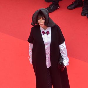 Isabelle Adjani - Montée des marches du film « Les Amandiers » lors du 75ème Festival International du Film de Cannes. Le 22 mai 2022
© Giancarlo Gorassini / Bestimage