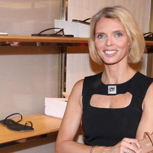 Depuis 3 ans, elle a quitté la société miss France et s'est reconvertie dans l'entreprenariat.

Sylvie Tellier assiste au lancement de la marque de chaussures TKEES de Sylvie Tellier au Bon Marché à Paris, France, le 28 mai 2026. Photo par Jerome Domine/ABACAPRESS.COM