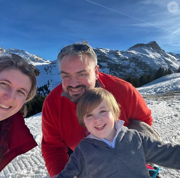 Une belle famille !

Stéphanie Le Quellec mariée à David Le Quellec et maman de trois enfants : Baptiste, 19 ans, Maxime, 18 ans et Arthur, 6 ans.