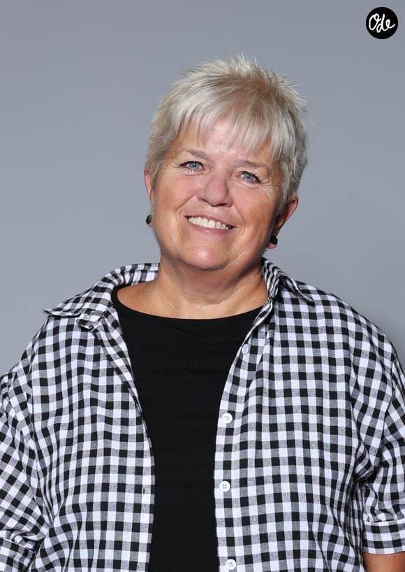 Pour elle, le public doit rester libre de choisir d’aller voir le chanteur.

Rendez-vous avec Mimie Mathy, marraine de la 3ème édition du festival, à l'occasion de la 3ème édition du festival Histoires de Femmes à Dreux. Le 21 octobre 2023
© Denis Guignebourg / Bestimage