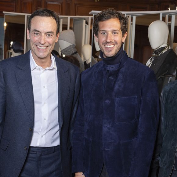 Victor Belmondo, nouvel ambassadeur de Berluti, Anthony Delon et Salim Kechiouche  - Photocall pour les 130 ans de Berluti lors de la fashion week à Paris le 22 janvier 2025. © Olivier Borde /Bestimage