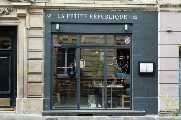 "La Petite République", le restaurant de Laurent Delahousse dans le 7ème arrondissement de Paris, le 7 juillet 2025. .
© Jonathan Jacob / Bestimage
