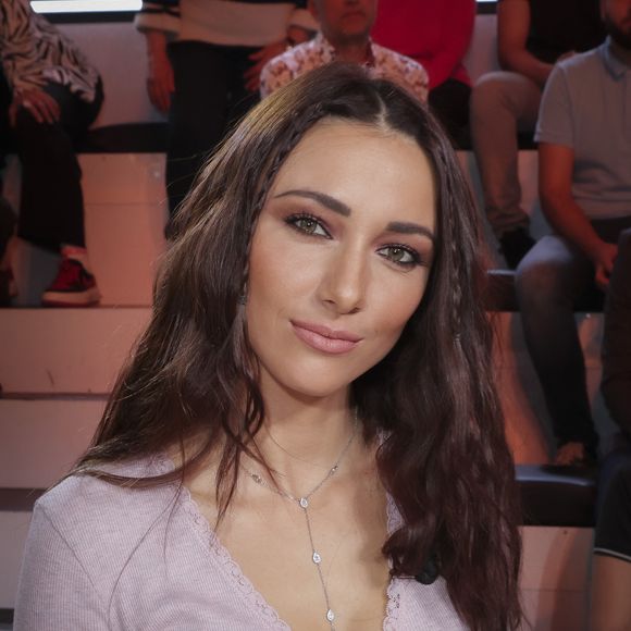 Exclusif - Delphine Wespiser - Enregistrement de l'émission "TPMP (Touche Pas à Mon Poste)", présentée par C.Hanouna et diffusée en direct sur C8 le 28 septembre
© Jack Tribeca / Bestimage