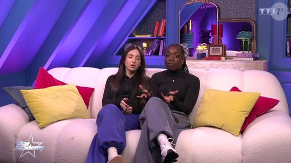 Il s'agit de Ambre et Sarah.

Extrait de la quotidienne de la "Star Academy". Photo par TF1