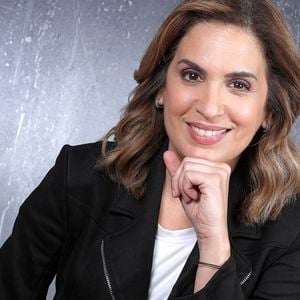 Exclusif - Sonia Mabrouk pose lors de l'enregistrement de l'émission "Chez Jordan de Luxe" à Paris le 16 octobre 2024. © Cédric Perrin/Bestimage