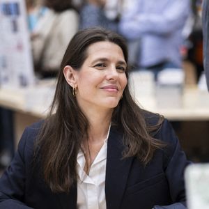 Charlotte Casiraghi lors du Salon du livre de Paris, le 17 avril 2026 à Paris, en France. Photo : Eliot Blondet/ABACAPRESS.COM