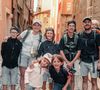 Sur Instagram, la mère de famille annonce quitter son poste de responsable en communication.

Week-end particulier pour la famille Cail de "Familles nombreuses, la vie en XXL"