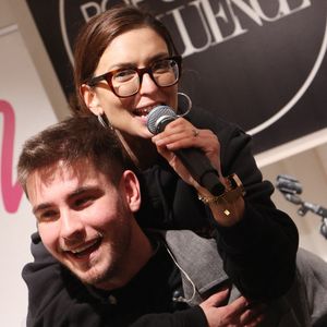 Julien (Star Academy 11) et Lucie Bernardoni participent à la Pop Up Influence Party organisée par Aurélien Cassirame, à Paris, le 02 février 2025 à Paris, France. Photo by Jerome Domine/ABACAPRESS.COM