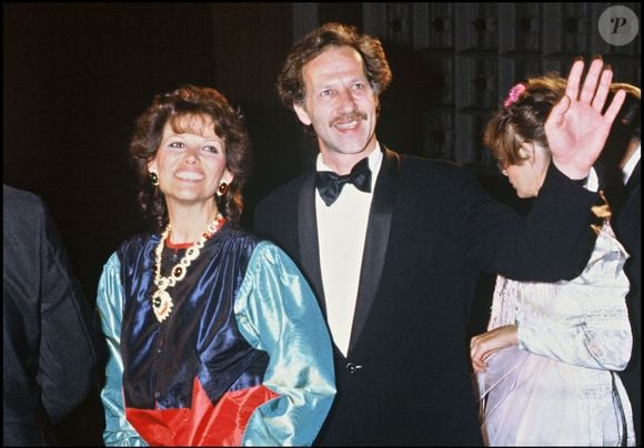 Archives - Claudia Cardinale et Werner Herzog présentent "Fitzcarraldo" au Festival de Cannes. Angeli-Rindoff / Bestimage