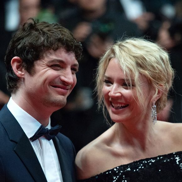Niels Schneider et Virginie Efira quittant l'avant-première de Sibyl dans le cadre du 72e Festival international du film de Cannes à Cannes, en France, le 24 mai 2019. Photo by Aurore Marechal/ABACAPRESS.COM