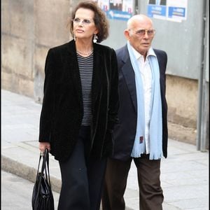 Claudia Cardinale et Pasquale Squitieri aux obsèques de Jean-Claude Brialy à l'église Saint-Louis en l'île. 

©Bestimage