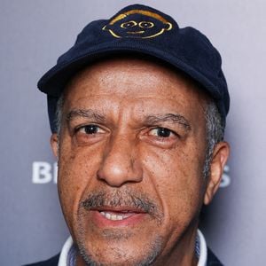 Il affirme que « Paris a été conçu pour les touristes et non pour les Parisiens ».

Pascal Legitimus participe à l'exposition 'L'Art De James Cameron - The Art Of James Cameron' à La Cinémathèque le 03 avril 2024 à Paris, France. Photo par Nasser Berzane/ABACAPRESS.COM