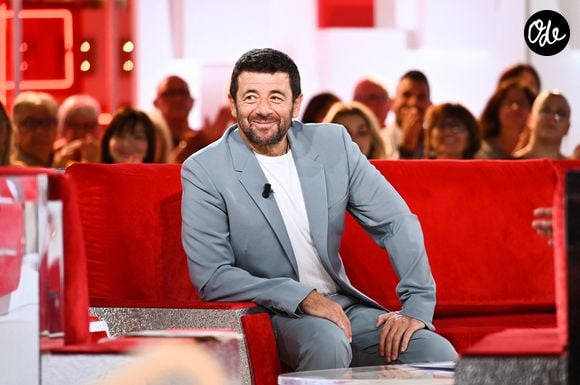 Avant de conclure par une invitation à venir profiter de l’adresse "au fil de la Sorgue". Une reconnaissance qui tombe à pic pour cette adresse lancée par Patrick Bruel.

Exclusif - Patrick Bruel - Enregistrement de l'émission de rentrée "Vivement Dimanche" présentée par M. Drucket et qui sera diffusée le 3 septembre 2023 sur France 3 au Studio Gabriel à Paris le 28 aout 2023. © Guillaume Gaffiot/Bestimage