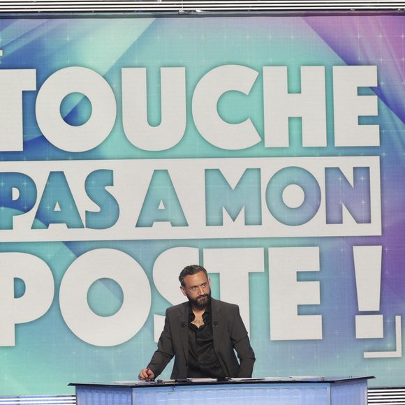 "Vous sortez avec un ami à moi ! Moi je dis tout : elle a trouvé l'amour avec l'un de mes meilleurs amis !"

Exclusif - Cyril Hanouna, sur le plateau de l’émission « TPMP » présentée par C.Hanouna et diffusée en direct sur Youtube et sur toutes les box exceptée Bouygues (SFR, FREE, MyCanal etc), Paris, France, le 03 mars 2025. © Jack Tribeca / Bestimage