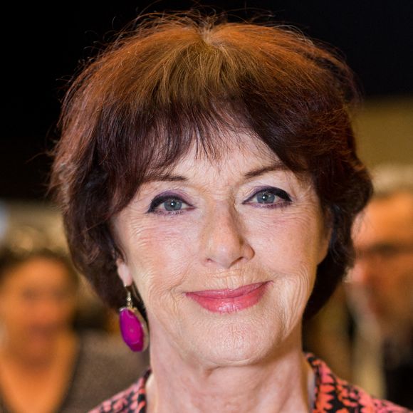 Anny Duperey lors du Festival du livre de Paris le 24 avril 2022 à Paris, France. Photo par Nasser Berzane/ABACAPRESS.COM