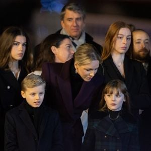 La princesse Charlène de Monaco, La princesse Gabriella de Monaco, comtesse de Carladès, Le prince Jacques de Monaco, marquis des Baux - La famille princière de Monaco lors de l'embrasement de la barque dans le cadre des célébrations de la Sainte-Dévote, Sainte Patronne de Monaco le 26 janvier 2024.

© Olivier Huitel / Pool Monaco / Bestimage