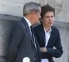 Pour son bien-être, François Chazal - Poivre d'Arvor a pris ses distances, partant faire ses études à l'étranger : Nouvelle-Zélande, Londres et Hong Kong

François Poivre d'Arvor (fils de Claire Chazal) - Obsèques de Josette Chazal, la mère de Claire Chazal, en l'église Notre Dame d'Auteuil à Paris, le 14 avril 2015. © Agence Bestimage