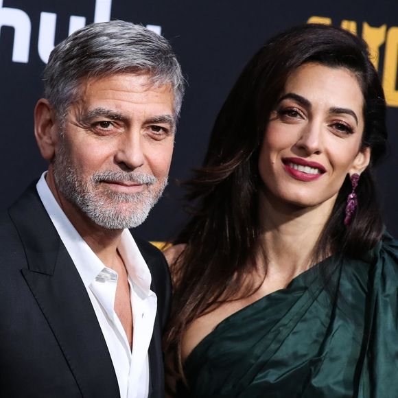 George Clooney (64 ans) et sa femme Amal (46 ans) ont fait une apparition remarquée dans un restaurant situé à La Ciotat


George Clooney et sa femme Amal Clooney - Avant-première et soirée de présentation de la nouvelle série Hulu "Catch-22" à Hollywood, Los Angeles, le 7 mai 2019. Backgrid USA / Bestimage