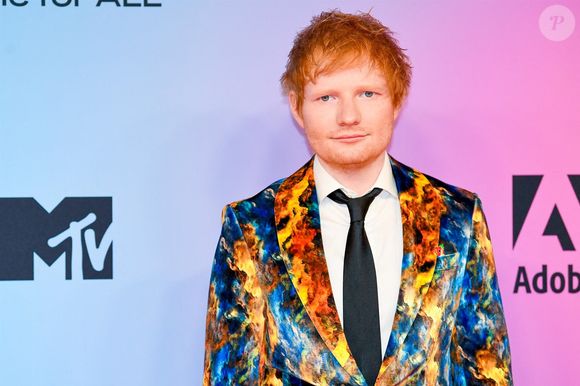 .

Ed Sheeran au photocall des "MTV Europe Music Awards (EMA)" au Laszlo Papp Budapest Sports Arena. ©  Backgrid USA / Bestimage