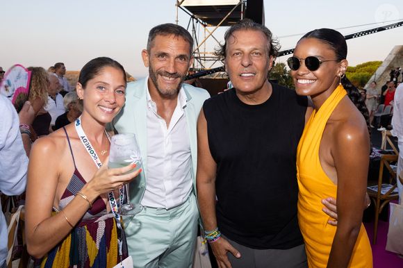 Semi-exclusif - Chloe Trombello, Sebastien Jondeau, Jean-Roch et Anais Pedri en backstage de la première édition du "Do You Comedy" à la Citadelle de Saint-Tropez, Côte d'Azur, France, le 29 juin 2025. © Cyril Moreau/Bestimage