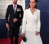 Soucieuse d'éviter tout décolleté ou toute trace de soutien-gorge, Kate Middleton est devenue adepte du body sans bretelles, a expliqué Myka
Kate Middleton à Thanksgiving qui marque le 80ème anniversaire de VE Day à l'Abbaye de Westminster le 8 mai 2025@Aaron Chown/WPA-Pool / Julien Burton via Bestimage