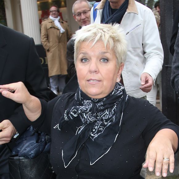 Exclusif - Mimie Mathy à l'enregistrement de l'émission "Vivement Dimanche" à Paris, le 5 novembre 2014.

Photo : Agence / Bestimage