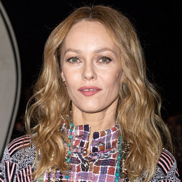 Vanessa Paradis - Front Row au deuxième défilé de mode Haute-Couture Chanel au Grand Palais Éphémère lors de la Fashion Week Printemps-été 2023 de Paris, France, le 24 janvier 2023. © Olivier Borde/Bestimage