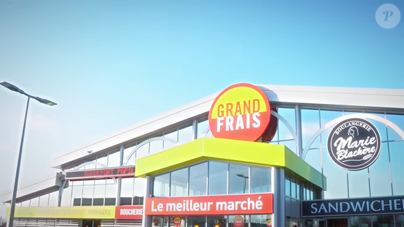 Le fondateur Denis Dumont, les frères Bahadourian et les boucheries Despinasse, les trois familles à l’origine du succès de l’enseigne, voient leur fortune s’envoler grâce à cette vente. 

Capture d'écran YouTube