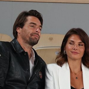 Camille Lacourt et sa compagne Alice Detollenaere dans les tribunes lors des Internationaux de France 2024 à Roland Garros le 03 juin 2024 à Paris, France. Photo by Nasser Berzane/ABACAPRESS.COM