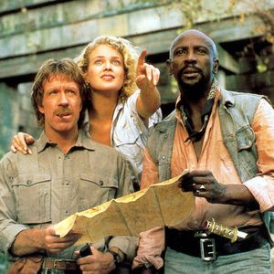 Rétro - Décès de Chuck Norris à l'âge de 86 ans - Melody Anderson ; Louis Gossett Jr. 

© MPP via Bestimage