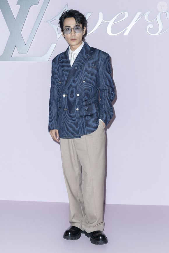 Zhu Yilong - Photocall pour le défilé Louis Vuitton prêt à porter hommes Automne / hiver  2025 - 2026 lors de la fashion week à Paris le 21 2025. © Olivier Borde /Bestimage