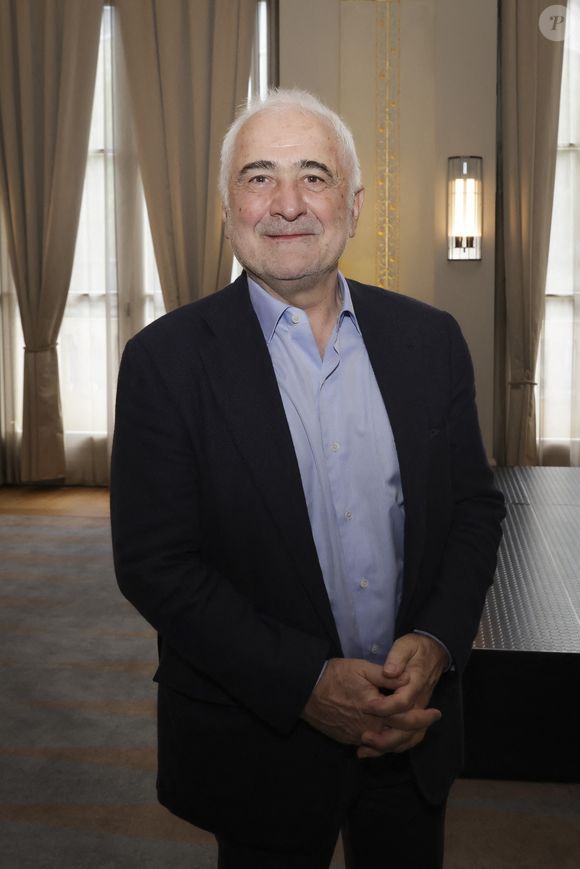 Exclusif - Guy Savoy - 11ème remise du Prix Littéraire des Hussards 2024 à l'orangerie de l'Hôtel Lutetia à Paris le 23 avril 2024. Jack Tribeca/Bestimage