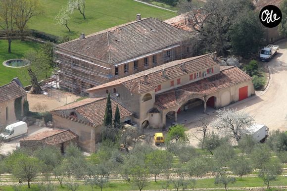 Exclusif - Le domaine de Miraval, propriété d'Angelina Jolie et Brad Pitt, en travaux. Avril 2011. © Agence / Bestimage